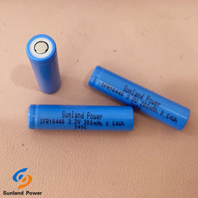 Αναφορτιζόμενη μπαταρία λιθίου IFR10440 AAA 3.2V LiFePO4 200mAh Κελίδα επίπεδη κάπα