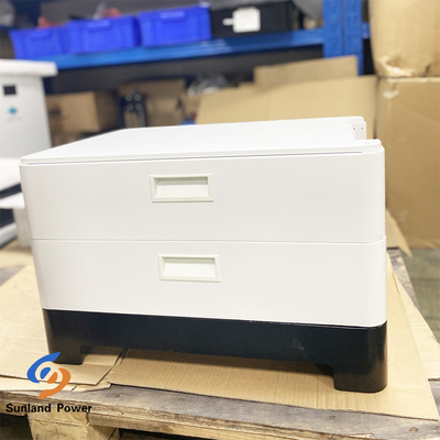 Χαμηλή τάση που συσσωρεύει το σύστημα 51.2V 100AH 5000WH αποθήκευσης ηλιακής ενέργειας με τον αναστροφέα